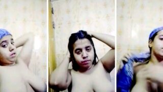 Girlfriend Nude Bath in WhatsApp Call nude video