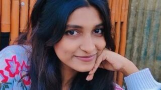 BANGLADESHI HORNY GIRL WITH SAGGY BOOBS FINGERING WET JUICY PUSSY